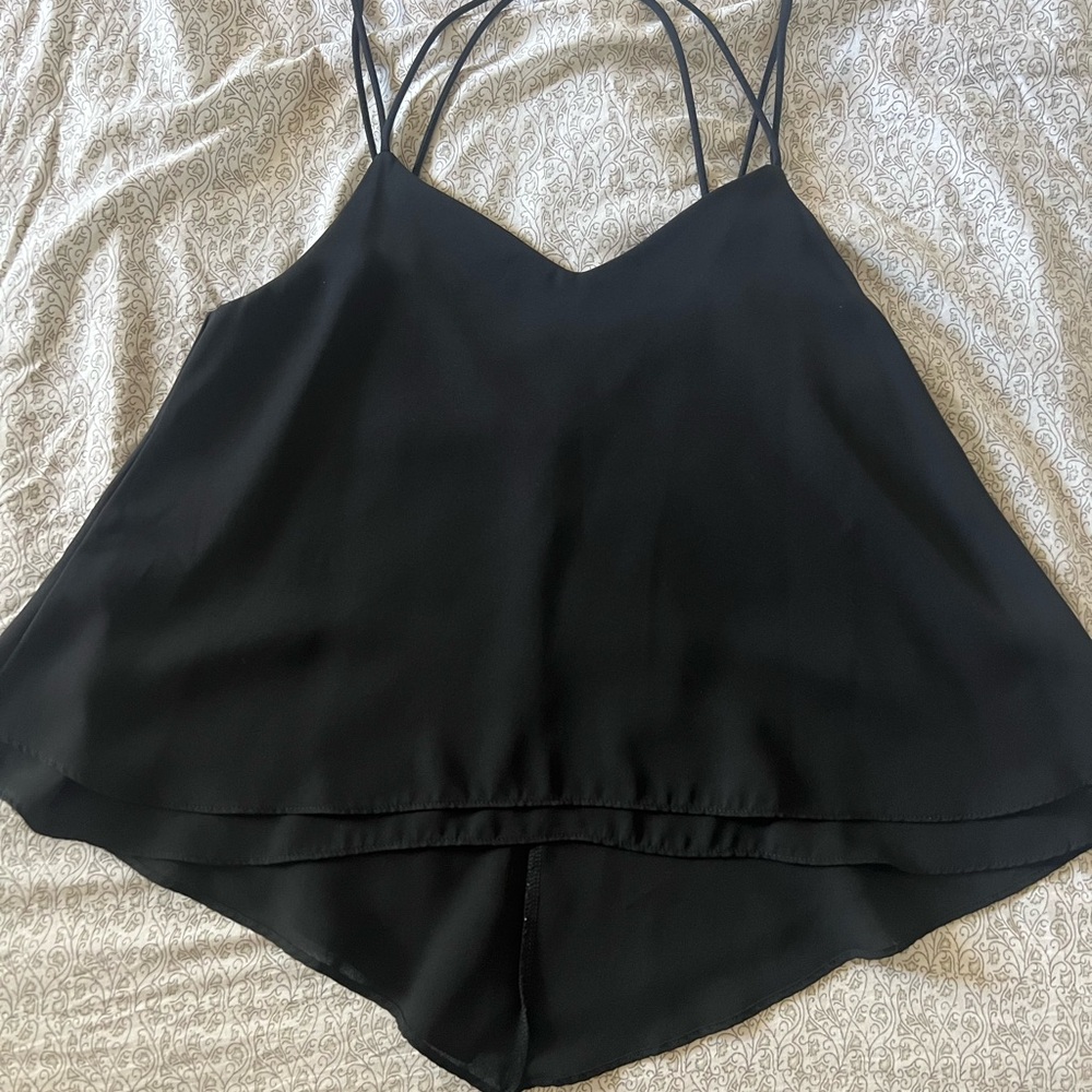 Assorted Women's Tops Collection - Picture 9 of 9